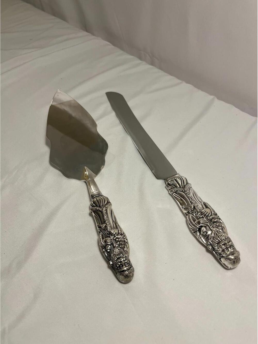 Godinger Santa Holiday Collection Silver Plated Cake Knife and Server Set NOS